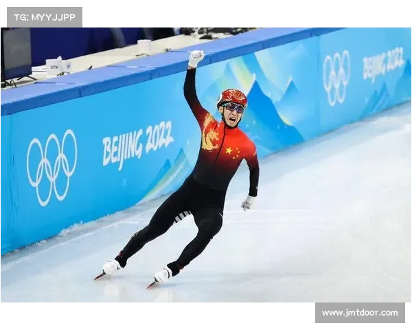 武大靖领衔中国短道速滑征战国际赛场展现拼搏精神与荣耀 武大靖领衔中国短道速滑征战国际赛场展现拼搏精神与荣耀